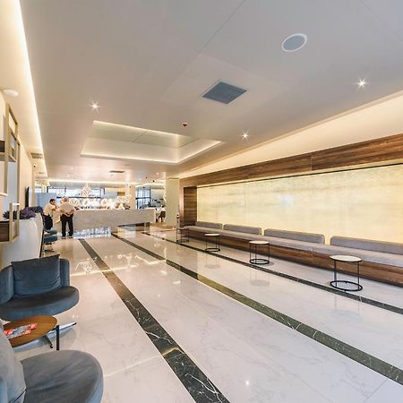Grand City Real Estate Apartment Батуми Екстериор снимка