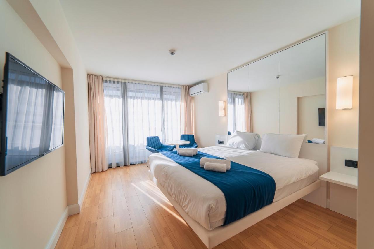 Grand City Real Estate Apartment Батуми Екстериор снимка