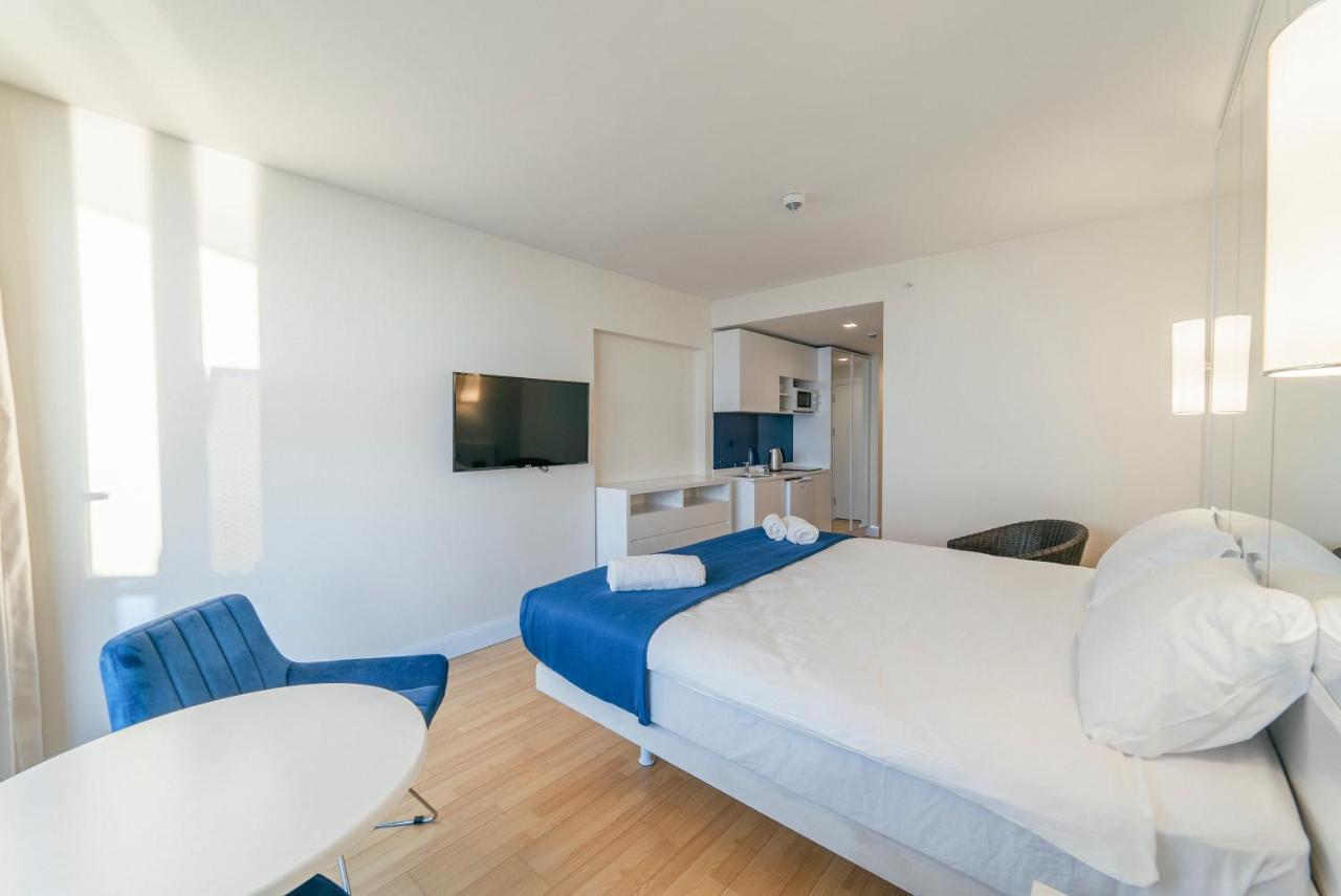 Grand City Real Estate Apartment Батуми Екстериор снимка